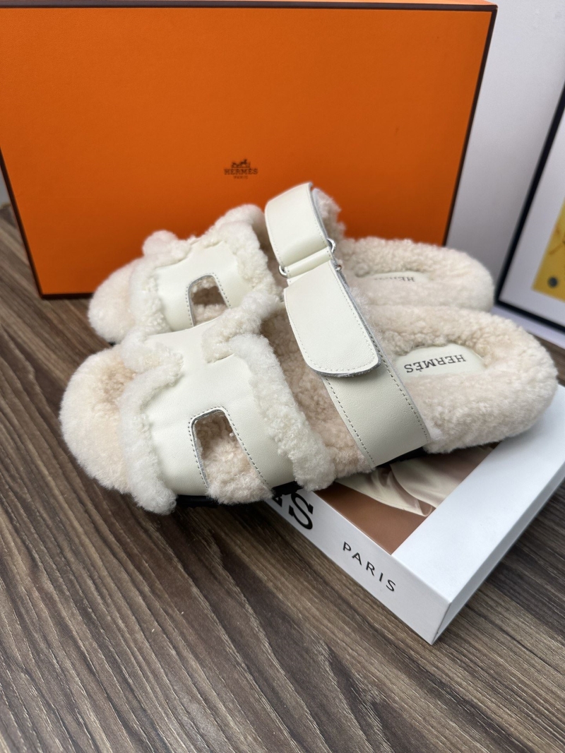 Hermes Slippers